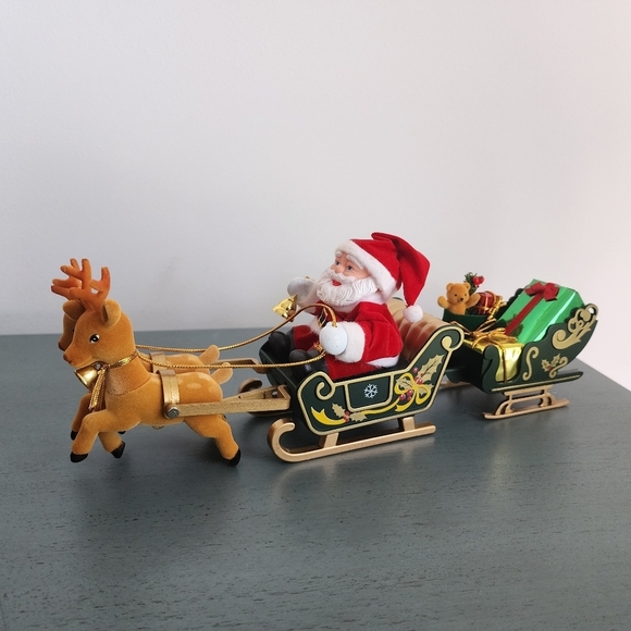 Maisto Other - Maisto Animated Reindeer Santa's Sleigh Musical Christmas Decoration